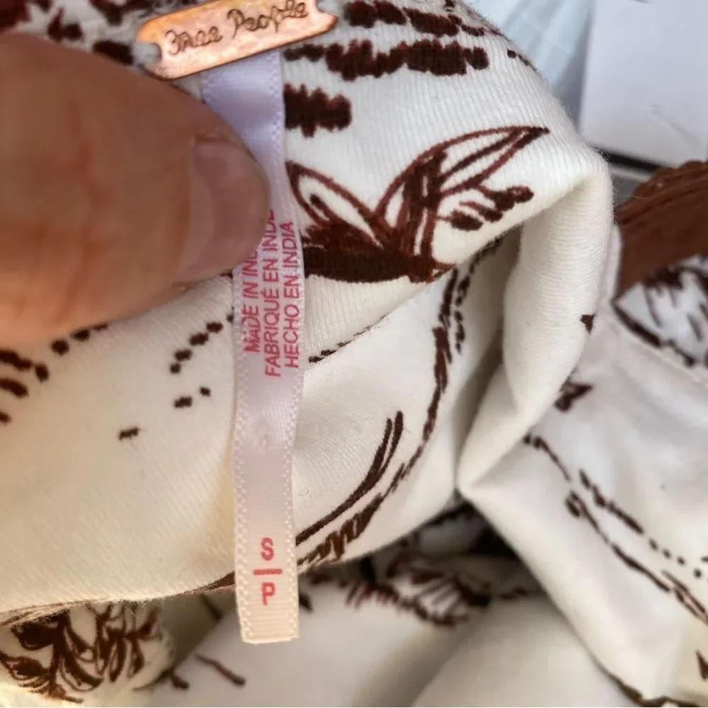 Free people Printed 2 Tone Tank in Oak Combo Brown and White size small